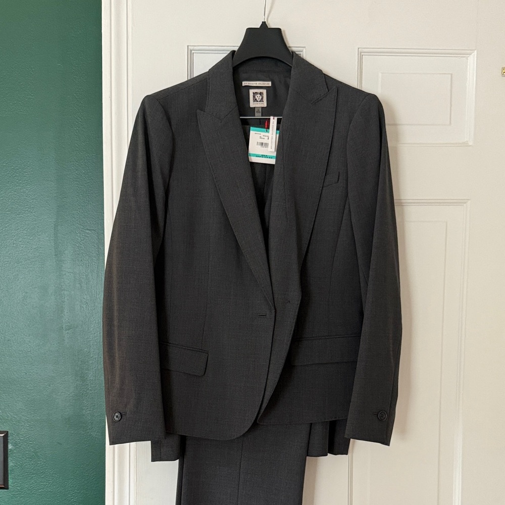 NWT Anne Klein Charcoal Gray Women’ Three-Piece Suit